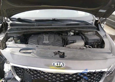 2017 Kia Sedona Lx из США, поврежденный, VIN KNDMB5C17H6310118